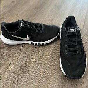 Men’s Nike Flex Athletic Shoes 7.5